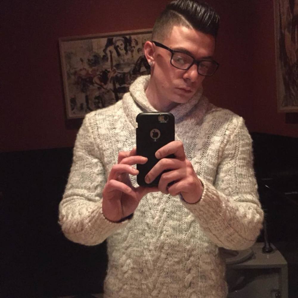Meet your Posher, Tyler anthony